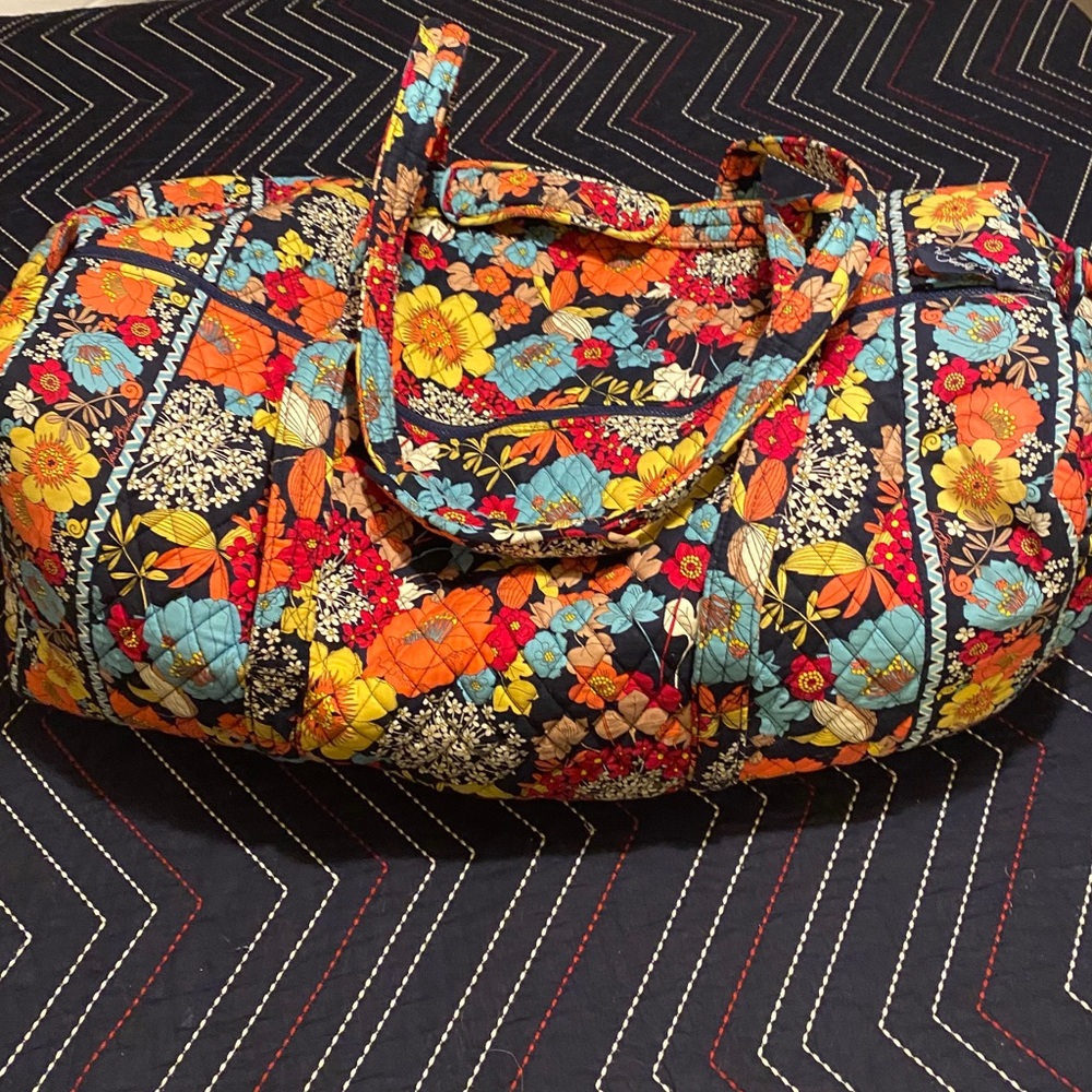Vera Bradley XL Duffel Happy Snails